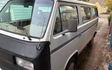 Volkswagen-vanagon-1986-1