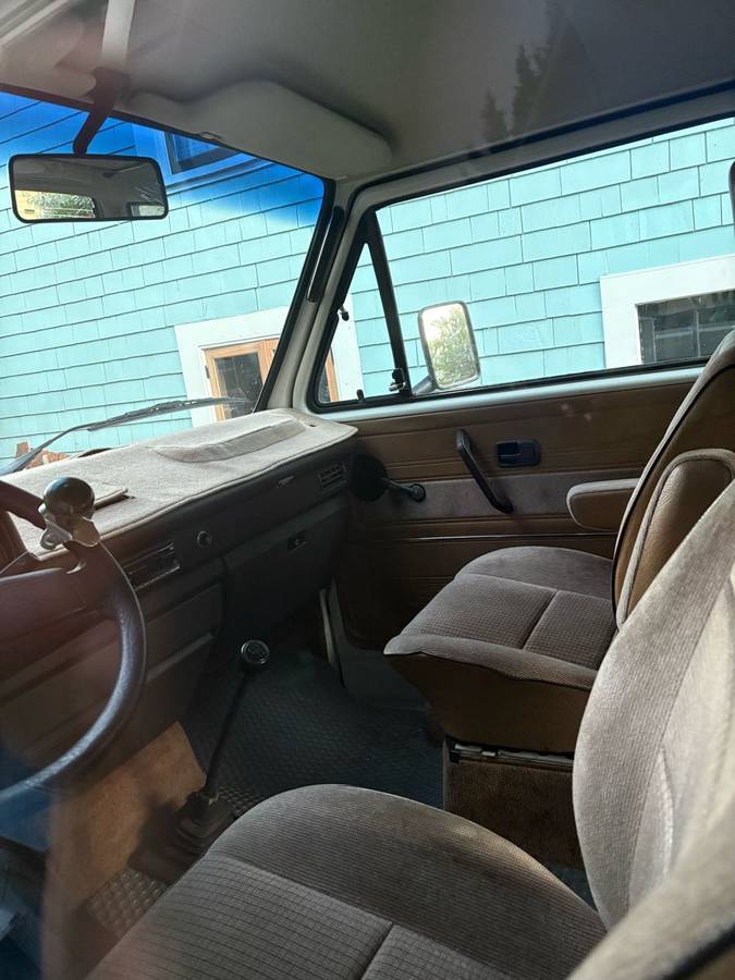 Volkswagen-vanagon-1986