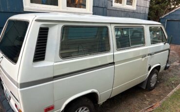 Volkswagen-vanagon-1986-3