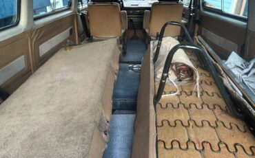 Volkswagen-vanagon-1986-6