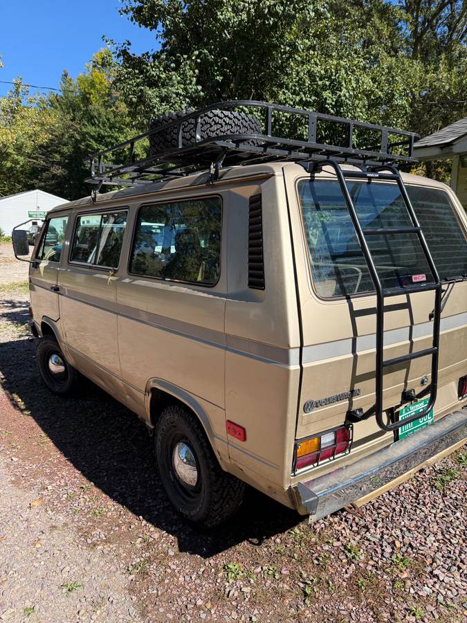 Volkswagen-vanagon-1986-brown-1
