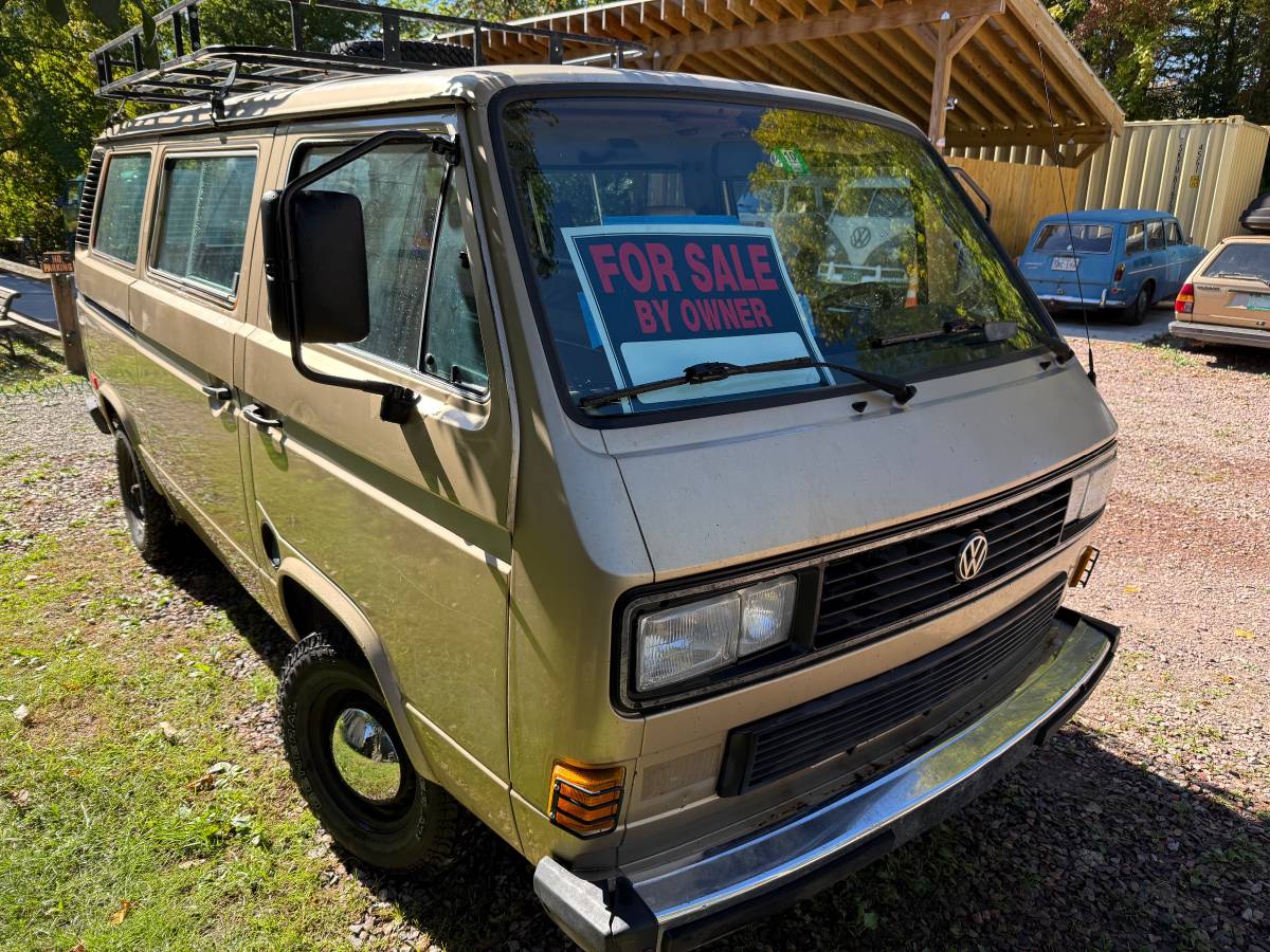 Volkswagen-vanagon-1986-brown-4