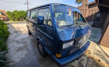 Volkswagen-vanagon-1990-blue-2