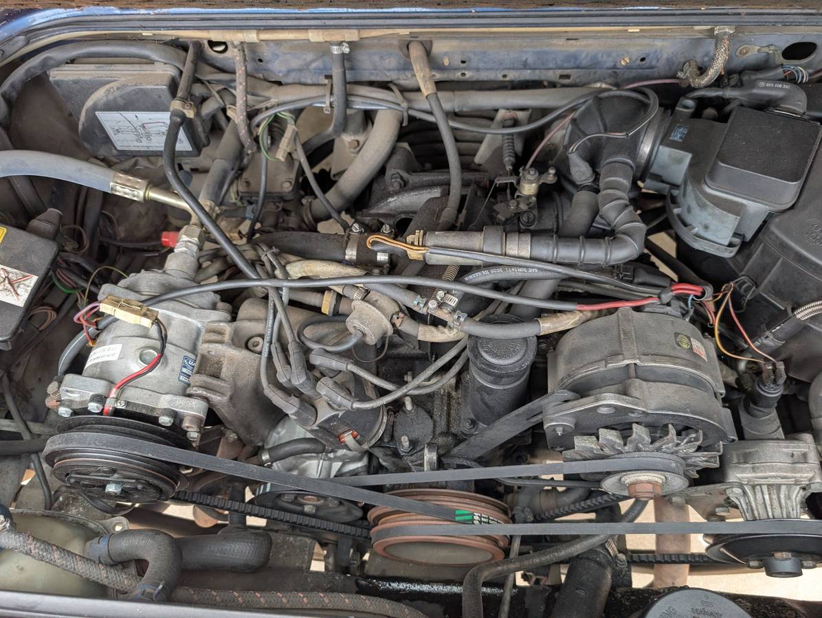 Volkswagen-vanagon-1990-blue-6