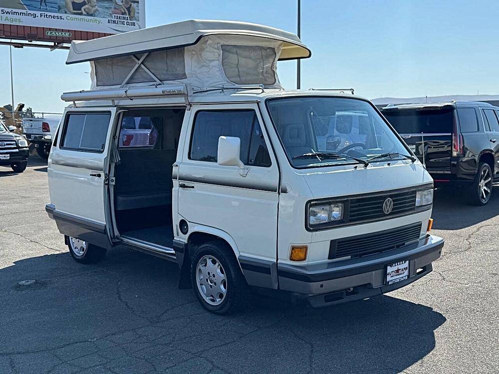 Volkswagen-vanagon-1990-custom-12