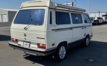 Volkswagen-vanagon-1990-custom-4