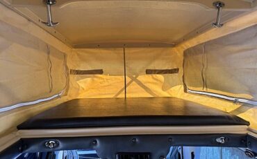 Volkswagen-vanagon-1990-custom-6