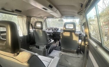 Volkswagen-vanagon-1990-white-5