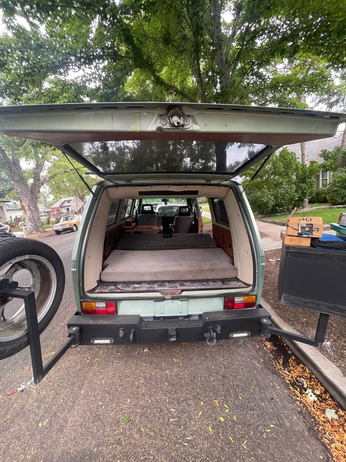 Volkswagen-vanagon-1991-green-3