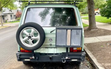 Volkswagen-vanagon-1991-green-9