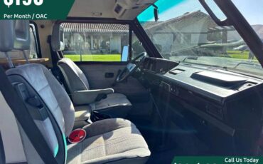 Volkswagen-vanagon-base-multi-1990-11