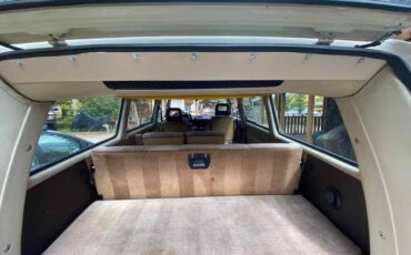 Volkswagen-vanagon-bus-1987-white-47