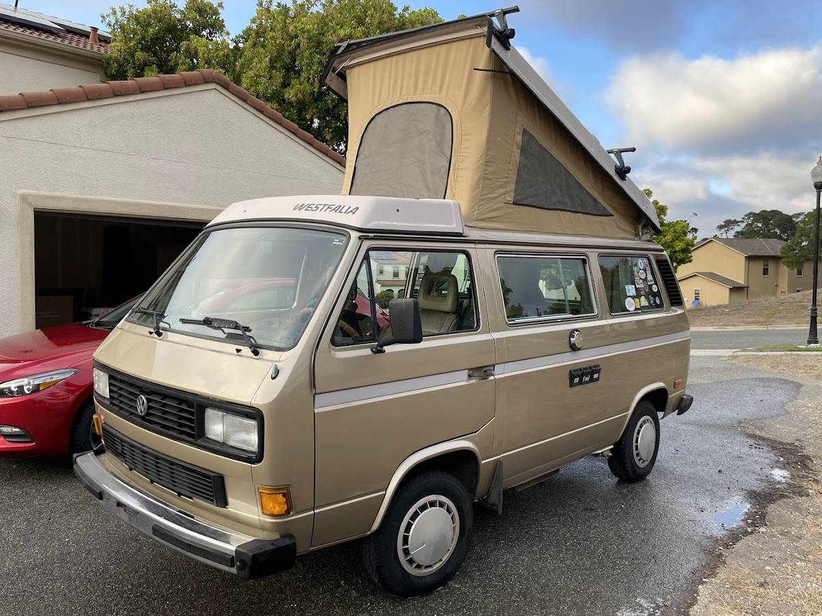 Volkswagen-vanagon-camper-1986-1