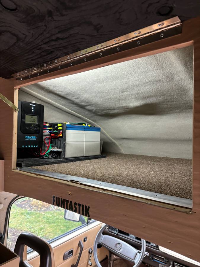 Volkswagen-vanagon-camper-1986-18