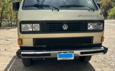 Volkswagen-vanagon-camper-1986-2
