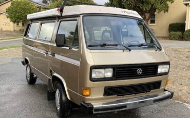 Volkswagen-vanagon-camper-1986-3