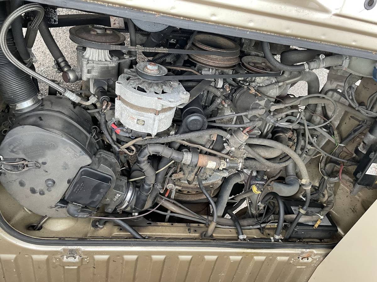 Volkswagen-vanagon-camper-1986-4
