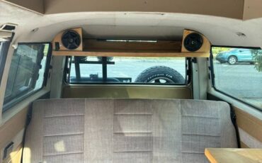 Volkswagen-vanagon-camper-1986-6