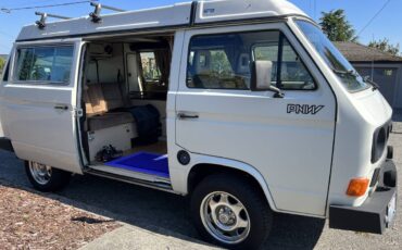 Volkswagen-vanagon-camper-1986-white-4