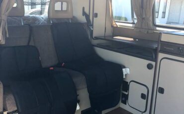 Volkswagen-vanagon-camper-1986-white-8