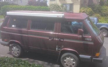 Volkswagen-vanagon-camper-1991-red-1