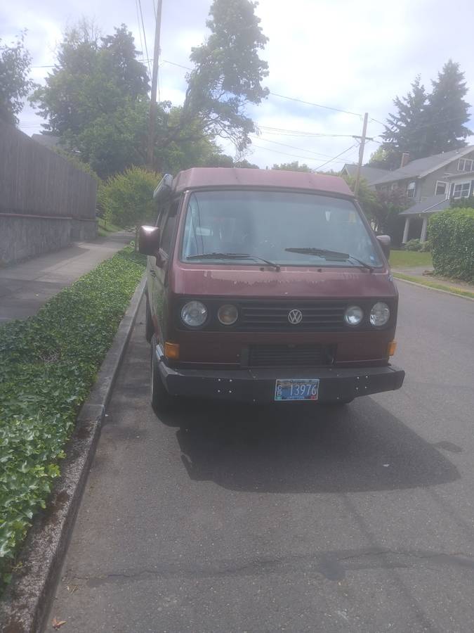 Volkswagen-vanagon-camper-1991-red