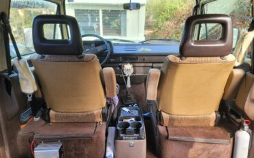 Volkswagen-vanagon-l-1982-orange-11