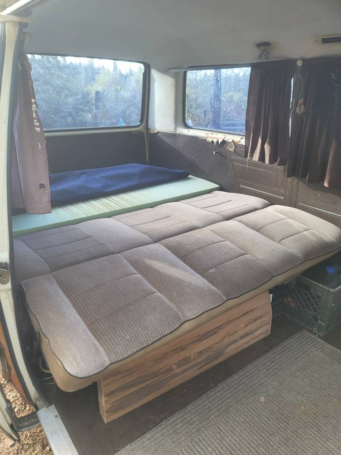 Volkswagen-vanagon-l-1982-orange-14