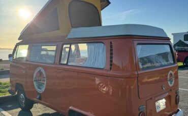 Volkswagen-vanagon-westfalia-1971-orange-1