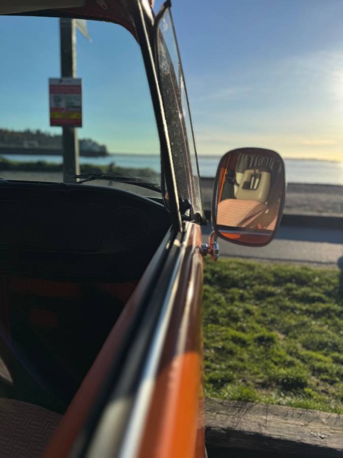 Volkswagen-vanagon-westfalia-1971-orange-15