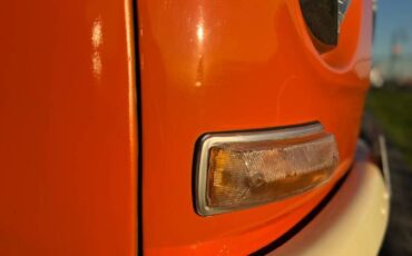 Volkswagen-vanagon-westfalia-1971-orange-3