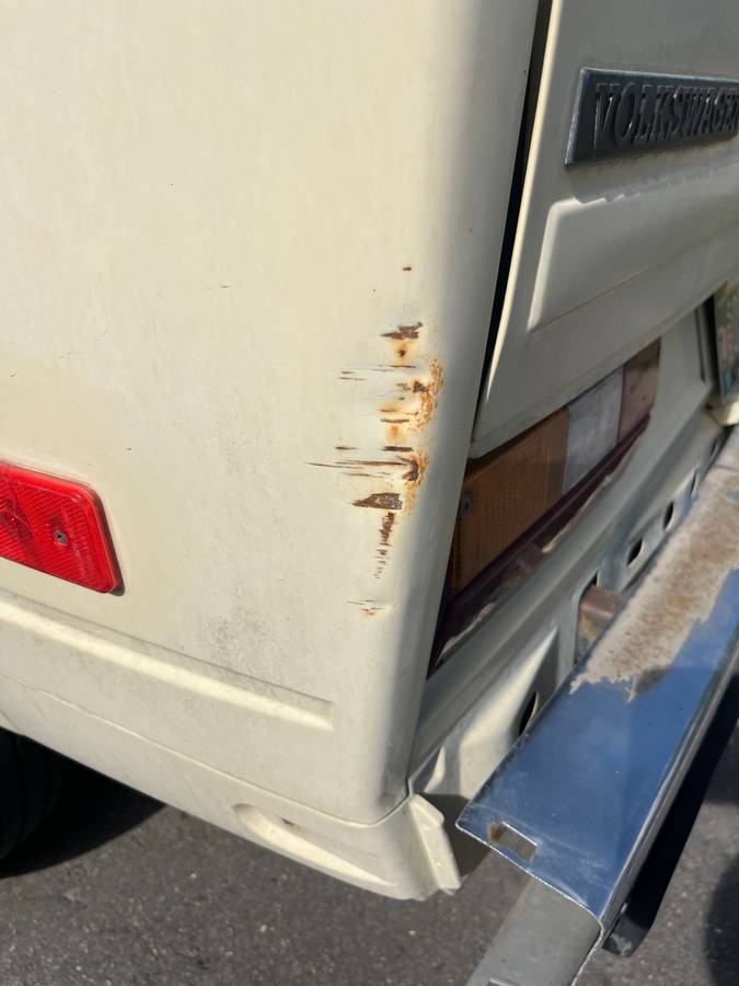 Volkswagen-vanagon-westfalia-1981-yellow-5