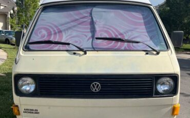 Volkswagen-vanagon-westfalia-1981-yellow-9