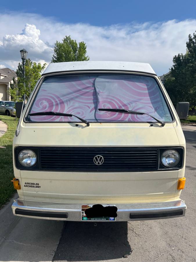 Volkswagen-vanagon-westfalia-1981-yellow-9
