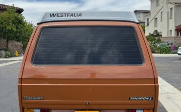 Volkswagen-vanagon-westfalia-1983-orange-1