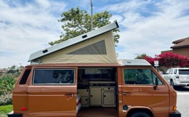 Volkswagen-vanagon-westfalia-1983-orange