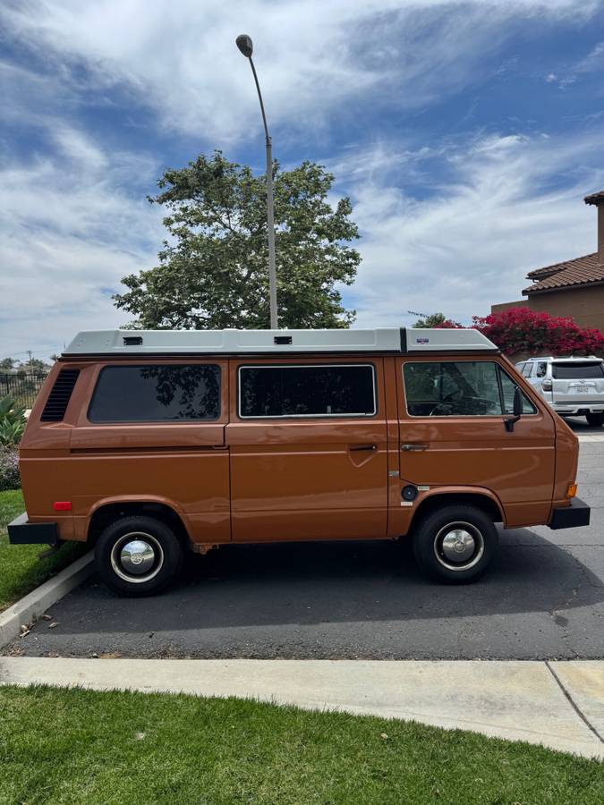 Volkswagen-vanagon-westfalia-1983-orange-6