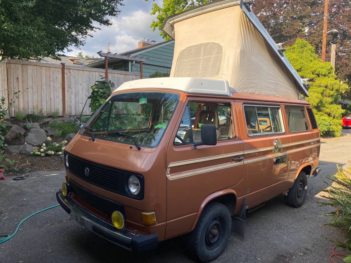 Volkswagen-vanagon-westfalia-1984-brown-2