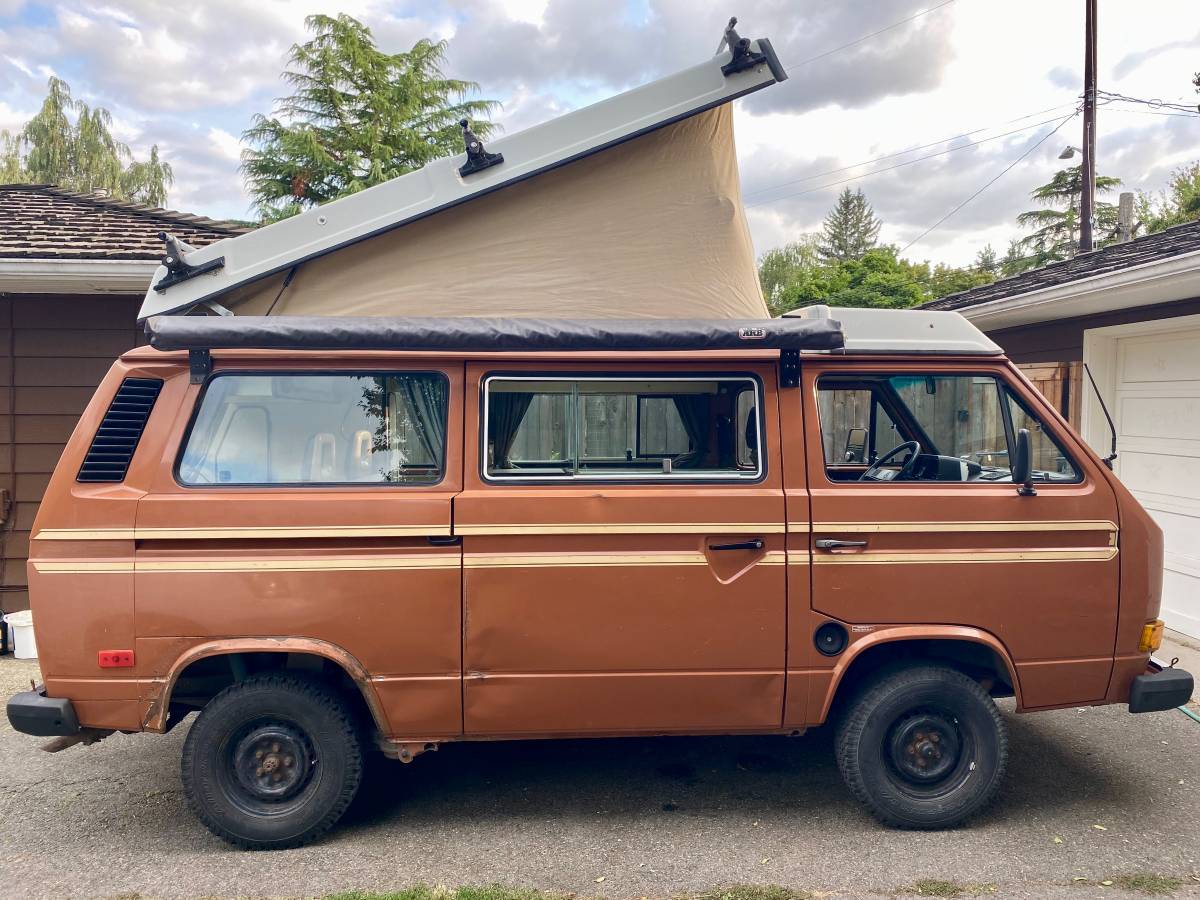 Volkswagen-vanagon-westfalia-1984-brown-4
