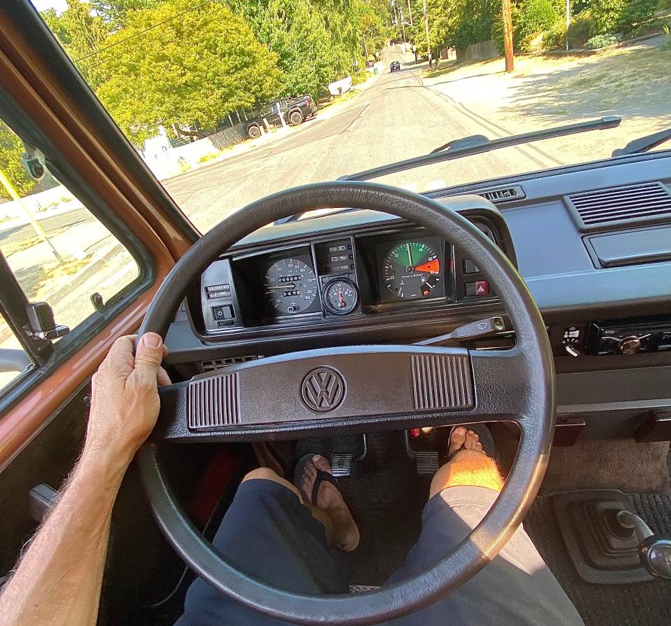 Volkswagen-vanagon-westfalia-1984-brown-5