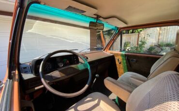 Volkswagen-vanagon-westfalia-1984-brown-6