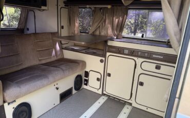 Volkswagen-vanagon-westfalia-1985-custom-13