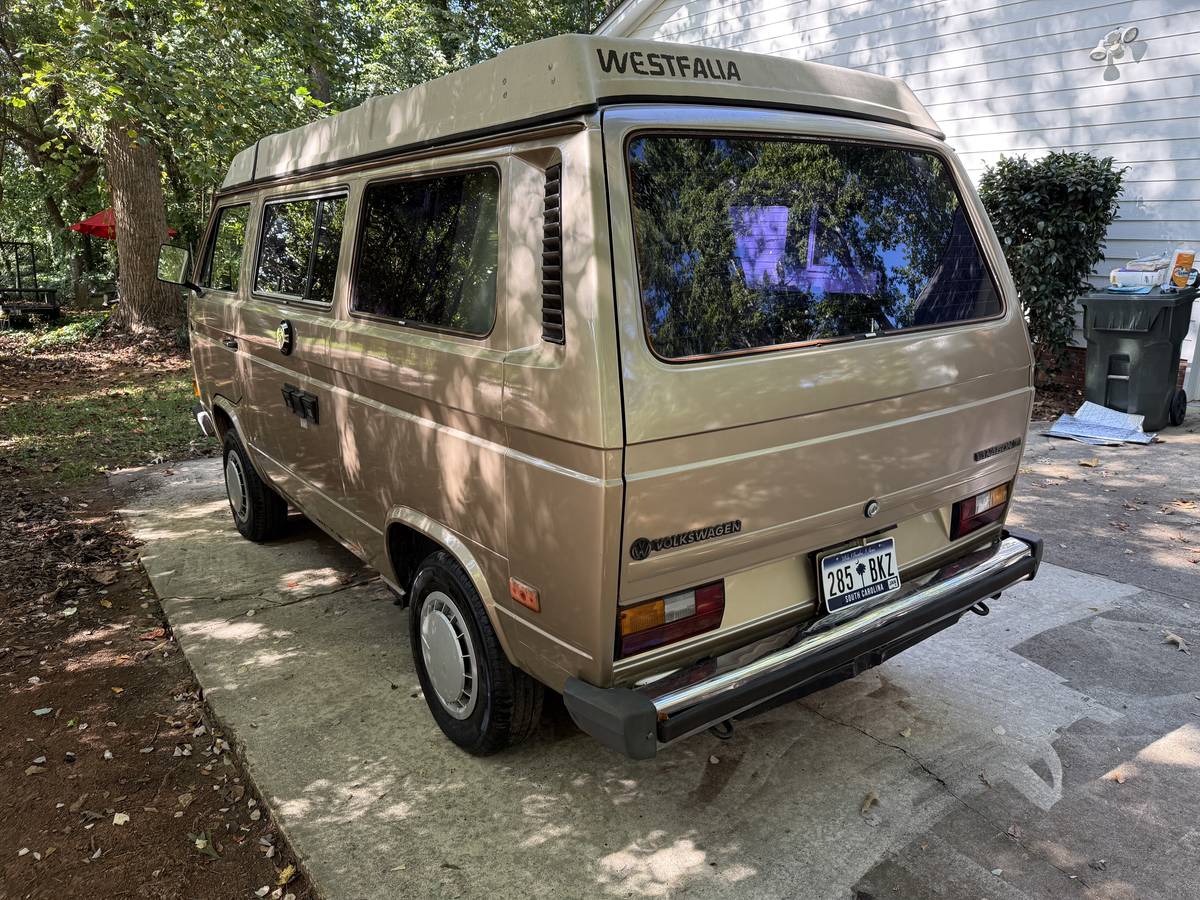 Volkswagen-vanagon-westfalia-1985-custom-3