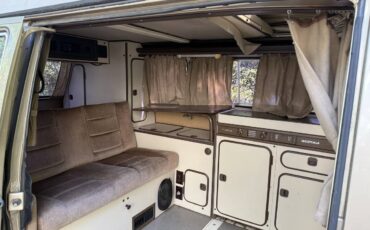Volkswagen-vanagon-westfalia-1985-custom-9