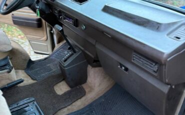 Volkswagen-vanagon-westfalia-1986-15