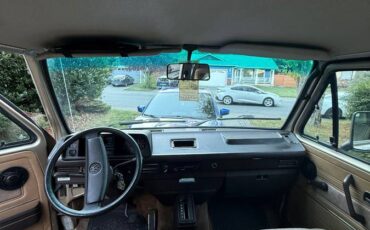 Volkswagen-vanagon-westfalia-1986-16