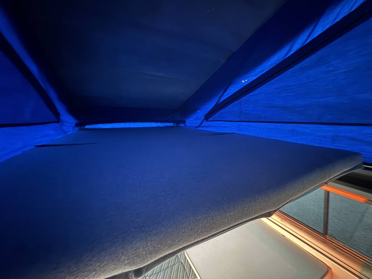 Volkswagen-vanagon-westfalia-1989-blue-13