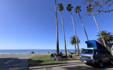Volkswagen-vanagon-westfalia-1989-blue-21