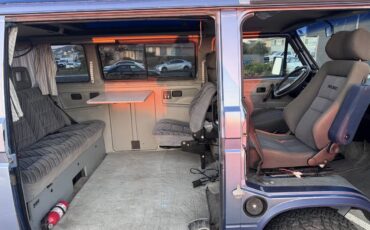 Volkswagen-vanagon-westfalia-1989-blue-4