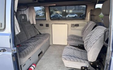 Volkswagen-vanagon-westfalia-1989-blue-7